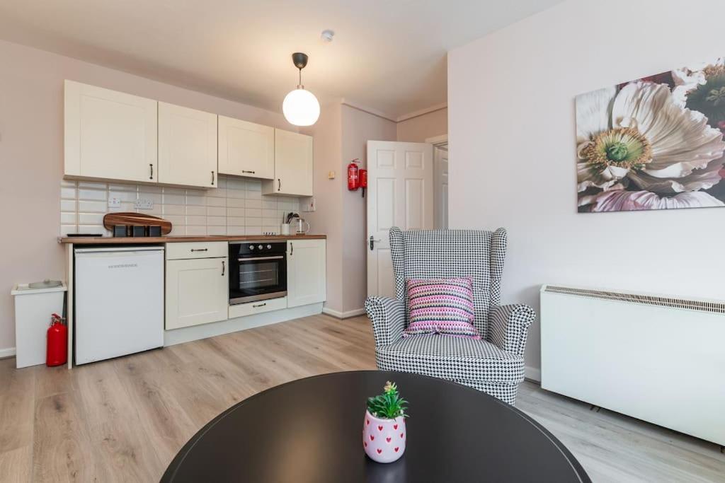 Fully Refurb Drogheda Apt5 2Nd Floor ภายนอก รูปภาพ